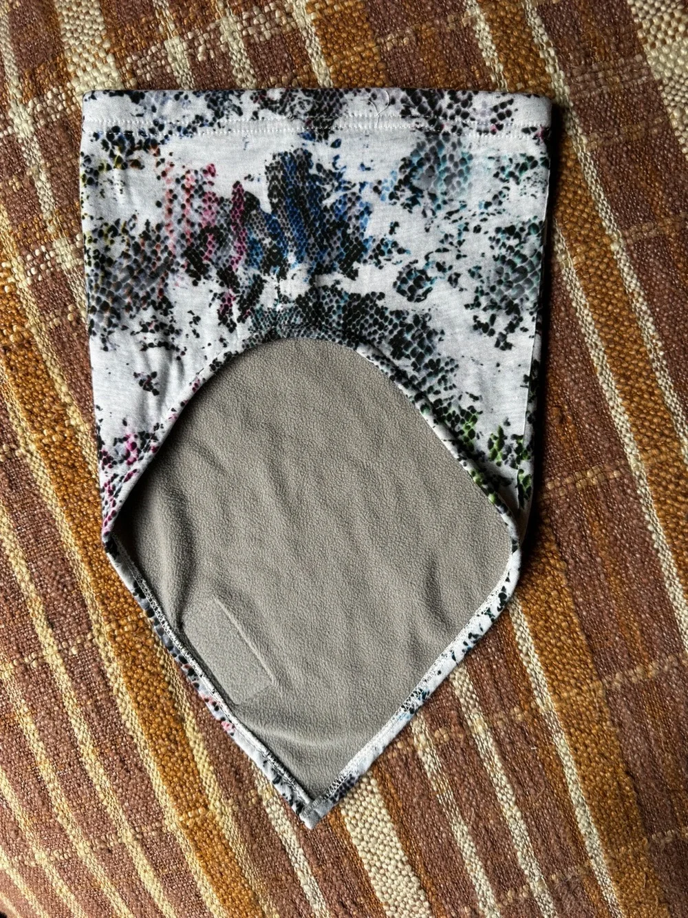 Abstract Snake-Print Gator / Neck Warmer Snowboarding Skiing